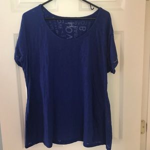 1x Baby/Love embossed Maternity T-shirt